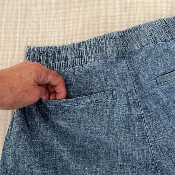 LandsEnd Women's Mid Rise Elastic Waist Pull On 7" Chino Shorts size 2 brand new - Picture 15 of 16